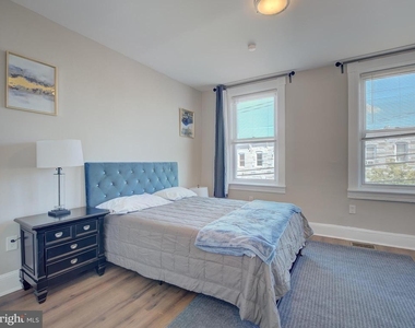 2621 E Oliver Street - Photo Thumbnail 29