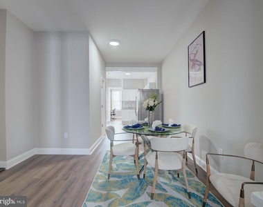 2621 E Oliver Street - Photo Thumbnail 12