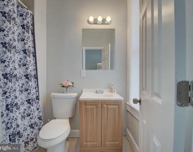 2621 E Oliver Street - Photo Thumbnail 18