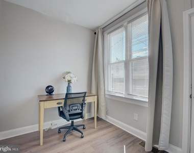 2621 E Oliver Street - Photo Thumbnail 27