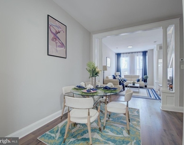 2621 E Oliver Street - Photo Thumbnail 15