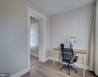 2621 E Oliver Street - Photo Thumbnail 26