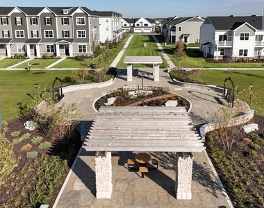 4189 Chelsea Manor Circle - Photo Thumbnail 16