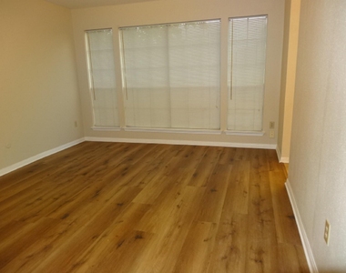 5522 Deep Forest Drive - Photo Thumbnail 28