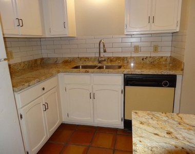 5522 Deep Forest Drive - Photo Thumbnail 1