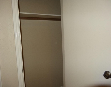 5522 Deep Forest Drive - Photo Thumbnail 21