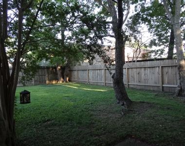 5522 Deep Forest Drive - Photo Thumbnail 38