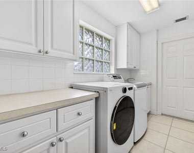 7114 Marconi Court - Photo Thumbnail 16