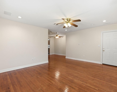 2513 Shakespeare Street - Photo Thumbnail 15