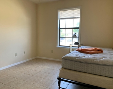 4100 College Main Street - Photo Thumbnail 5