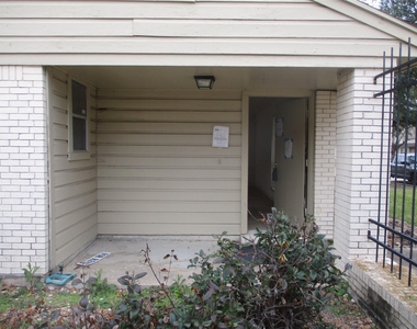 10834 A Sugar Hill Drive - Photo Thumbnail 20