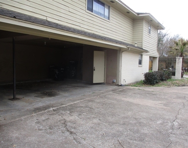 10834 A Sugar Hill Drive - Photo Thumbnail 22