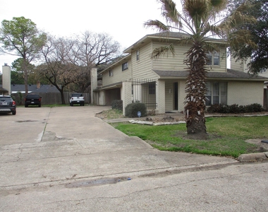 10834 A Sugar Hill Drive - Photo Thumbnail 19