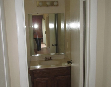 10834 A Sugar Hill Drive - Photo Thumbnail 12