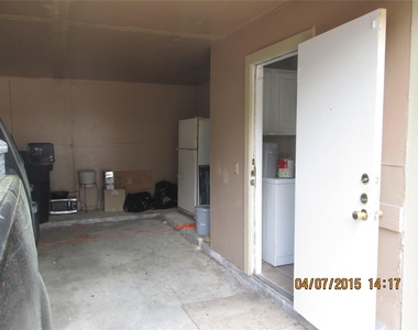 10834 A Sugar Hill Drive - Photo Thumbnail 11