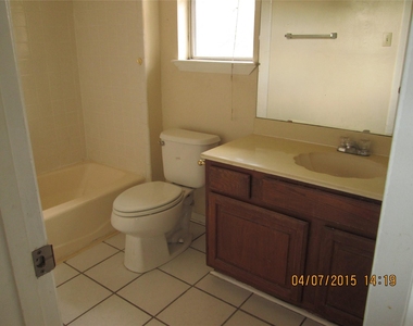 10834 A Sugar Hill Drive - Photo Thumbnail 13
