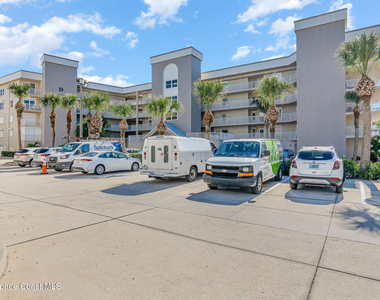 601 Shorewood Drive - Photo Thumbnail 34