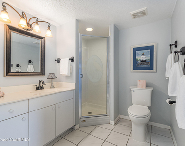 601 Shorewood Drive - Photo Thumbnail 21