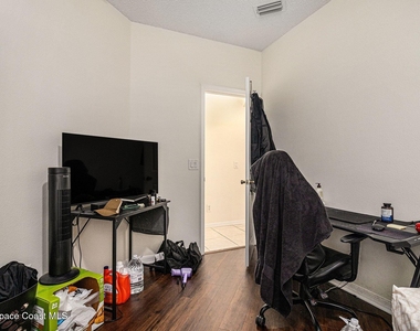 3506 Mount Carmel Lane - Photo Thumbnail 13