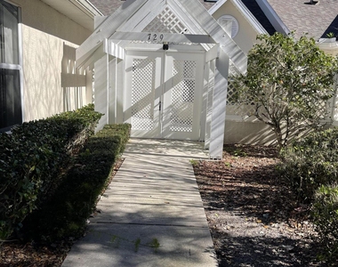 729 Kenwood Circle - Photo Thumbnail 1
