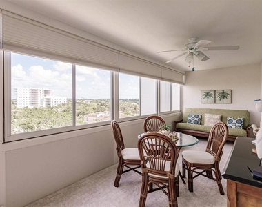 1125 W Peppertree Drive - Photo Thumbnail 25