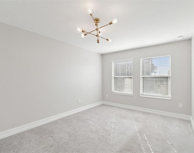 4921 W Paul Avenue - Photo Thumbnail 45