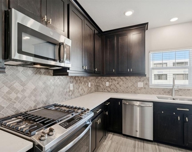 4921 W Paul Avenue - Photo Thumbnail 28