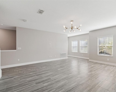 4921 W Paul Avenue - Photo Thumbnail 13