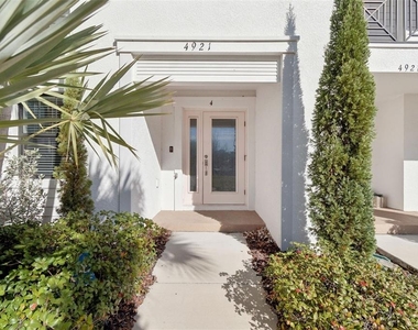 4921 W Paul Avenue - Photo Thumbnail 2