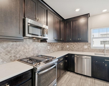 4921 W Paul Avenue - Photo Thumbnail 26