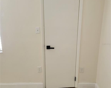 1236 Dovehill Drive - Photo Thumbnail 40