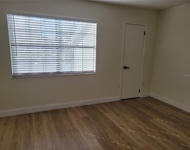 1236 Dovehill Drive - Photo Thumbnail 35
