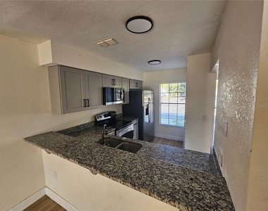 1236 Dovehill Drive - Photo Thumbnail 11