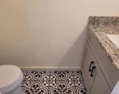 1236 Dovehill Drive - Photo Thumbnail 19