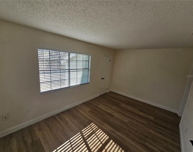 1236 Dovehill Drive - Photo Thumbnail 36