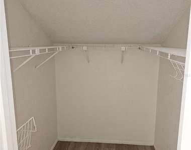 1236 Dovehill Drive - Photo Thumbnail 41