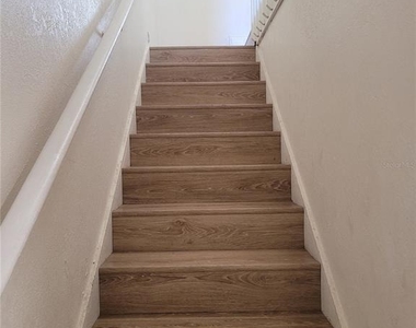 1236 Dovehill Drive - Photo Thumbnail 22