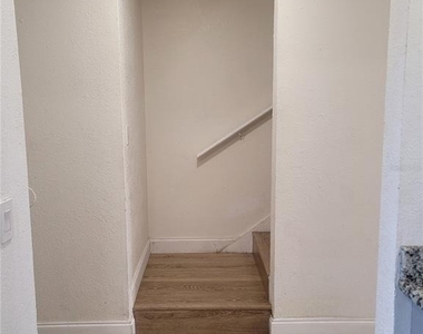 1236 Dovehill Drive - Photo Thumbnail 17