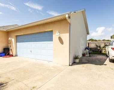 497 Grandview Avenue - Photo Thumbnail 4