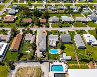 497 Grandview Avenue - Photo Thumbnail 42