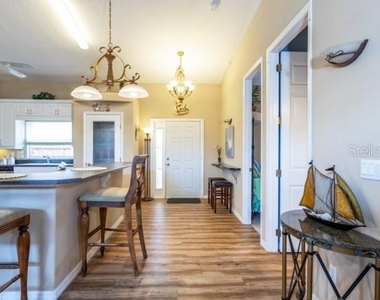 497 Grandview Avenue - Photo Thumbnail 22