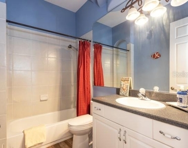 497 Grandview Avenue - Photo Thumbnail 34