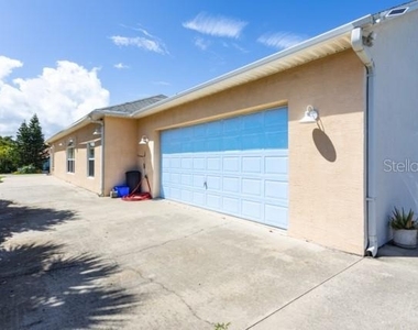 497 Grandview Avenue - Photo Thumbnail 6