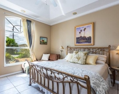 497 Grandview Avenue - Photo Thumbnail 27