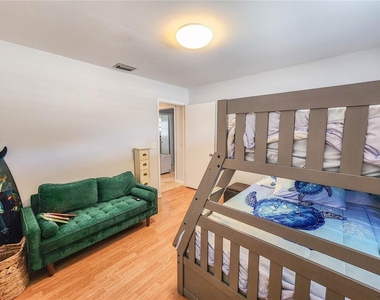 24 Claridge Court S - Photo Thumbnail 27