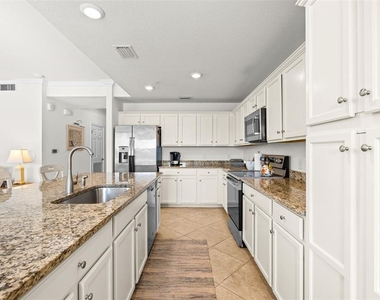 16904 Vardon Terrace - Photo Thumbnail 8
