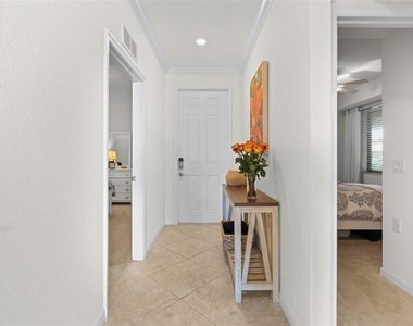 16904 Vardon Terrace - Photo Thumbnail 2
