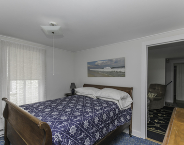 35 1/2 Olin Street - Photo Thumbnail 12