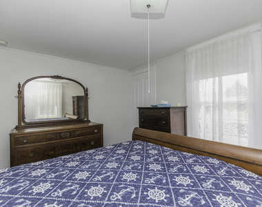 35 1/2 Olin Street - Photo Thumbnail 11