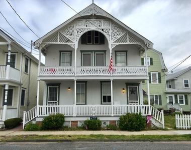 35 1/2 Olin Street - Photo Thumbnail 17